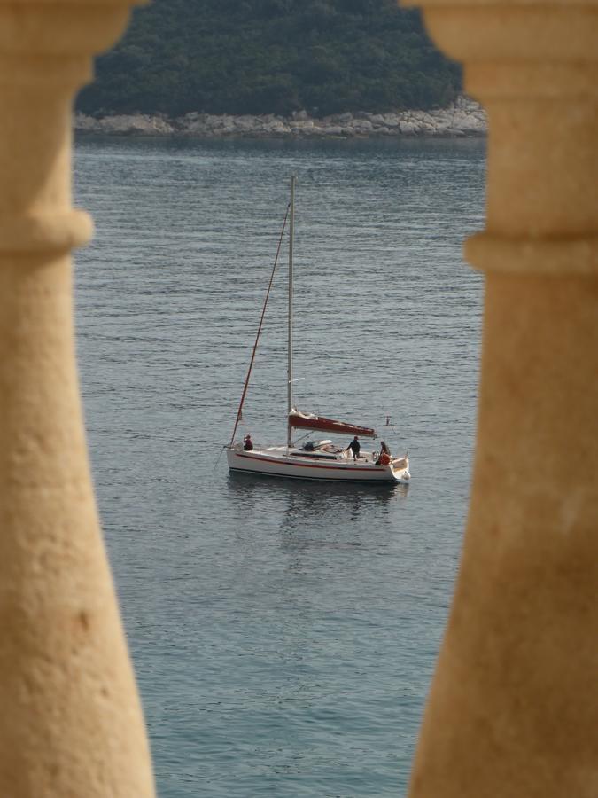 Luxury Beachfront Apartment Banje Dubrovnik Buitenkant foto