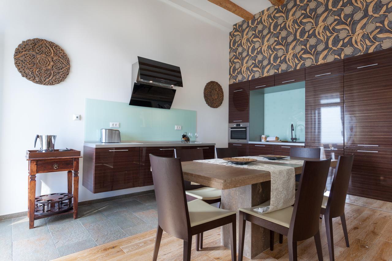 Luxury Beachfront Apartment Banje Dubrovnik Buitenkant foto